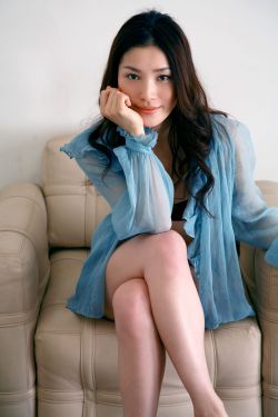 里美小泉彩